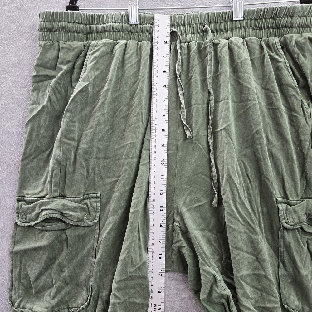 Torrid Women Pants 3 Green Cargo Jogger Button 25" Inseam Rayon Spandex - Picture 6 of 10
